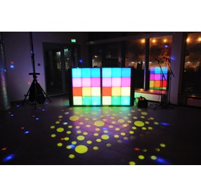 DJ borð 48 x LED Panels 30x30cm 2xFlightCase
