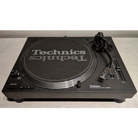Technics SL1200 / 1210